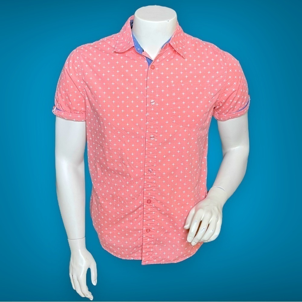 Men’s Aeropostale Salmon Shirt Sleeve Button Down Shirt - Size M